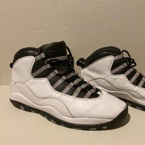 AIR JORDAN COLLECTION